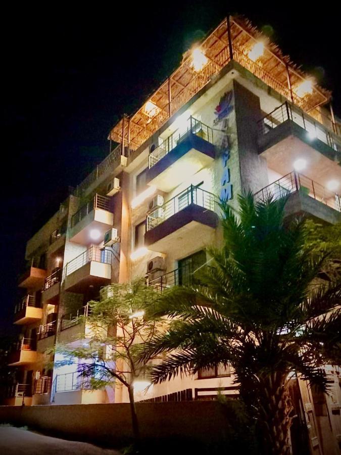 Dead Sea Lafamilia Albadwan Aparthotel Sweimeh Exterior foto